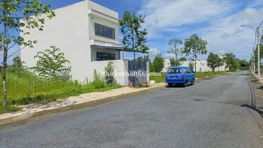 Nền Đẹp Thổ Cư – Sổ Hồng – Thanh Toán Trước Chỉ 200 Triệu/Nền