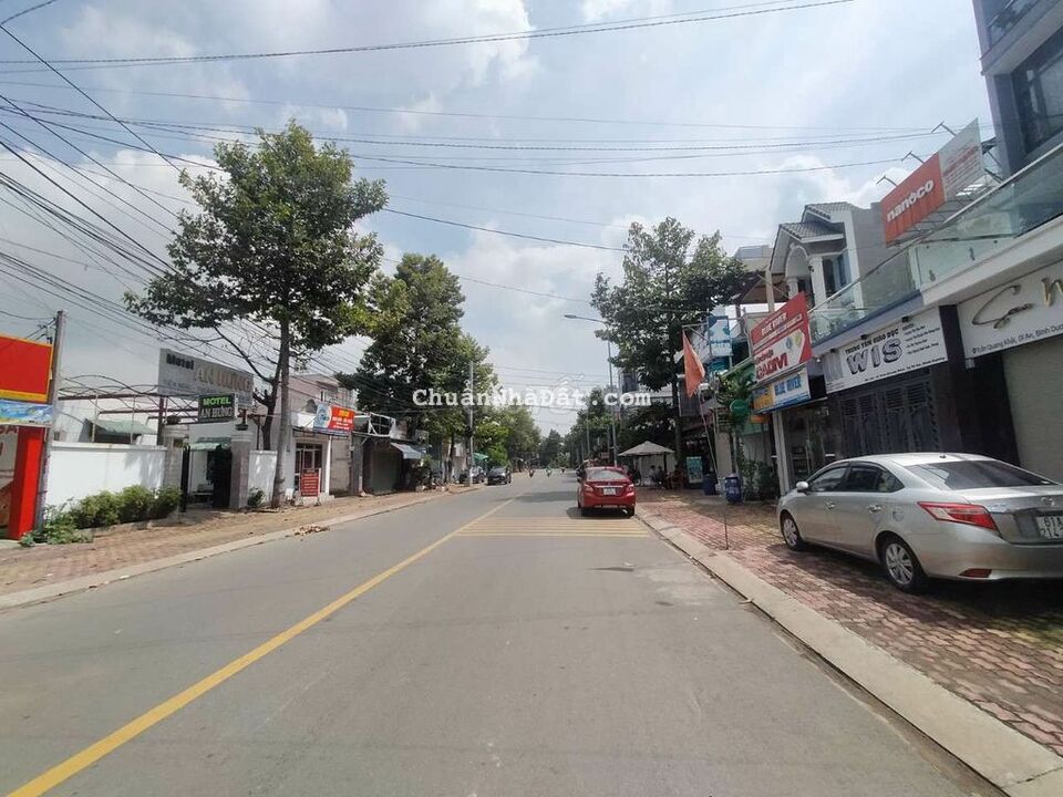 Đất mặt tiền kinh doanh đường Trần Quang Khải, gần chợ Dĩ An 1 và BigC
