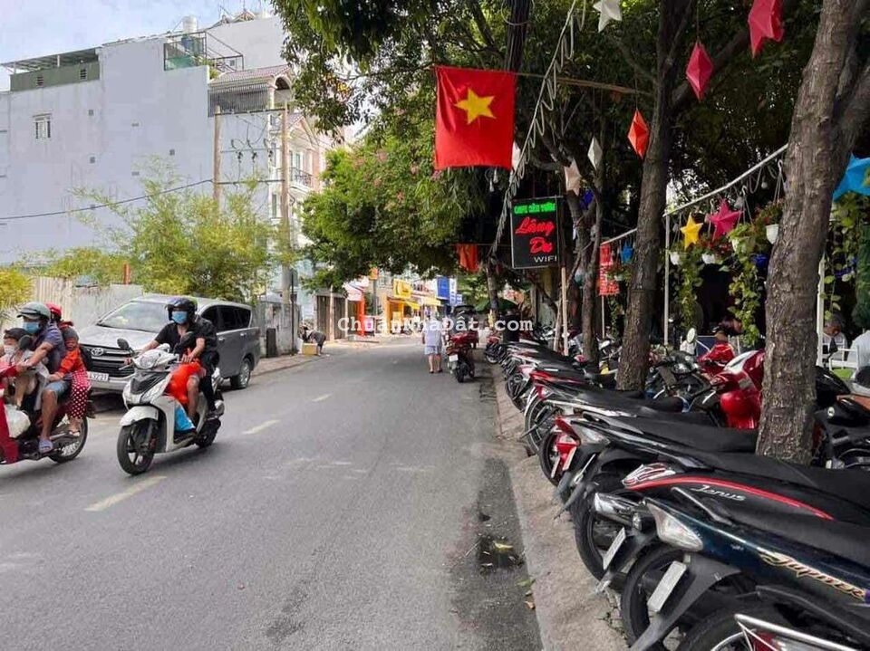 HXH 1TRỤC_50M RA MẶT TIỀN_SỔ VUÔNG_CHÍNH CHỦ GẦN 30NĂM ĐƯỜNG SỐ 8,P11