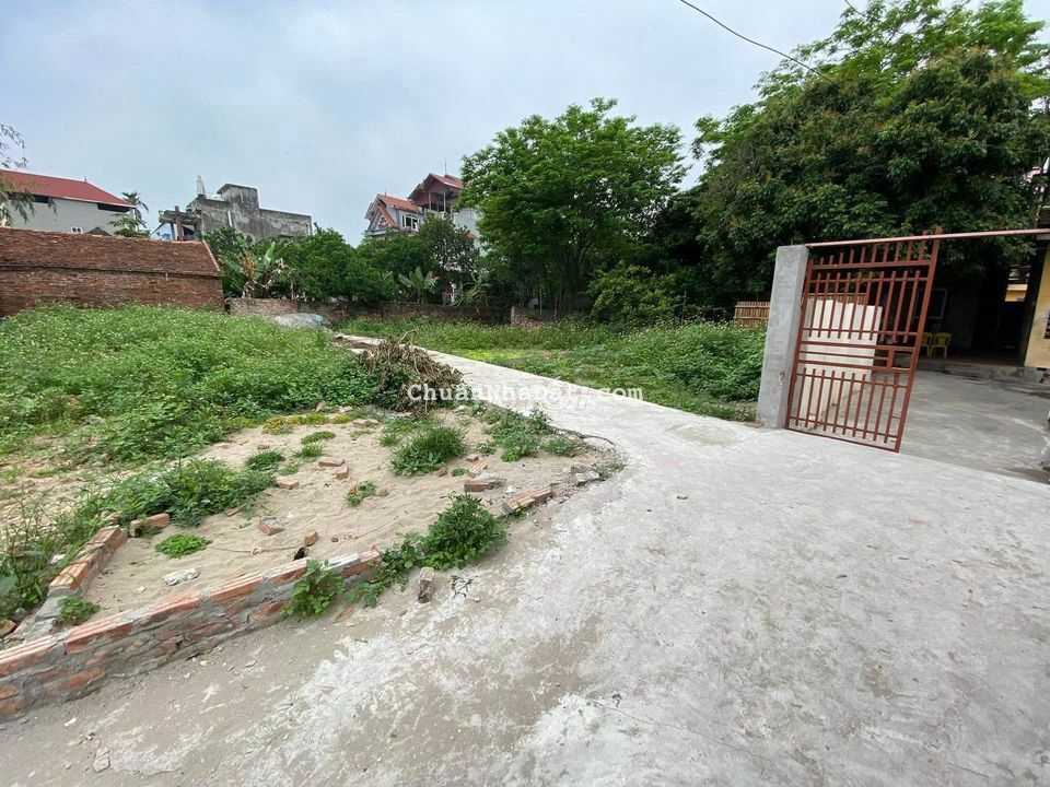 43m2 đất Sen Hồ, Lệ Chi đường oto giá nhỉnh 1 tỷ