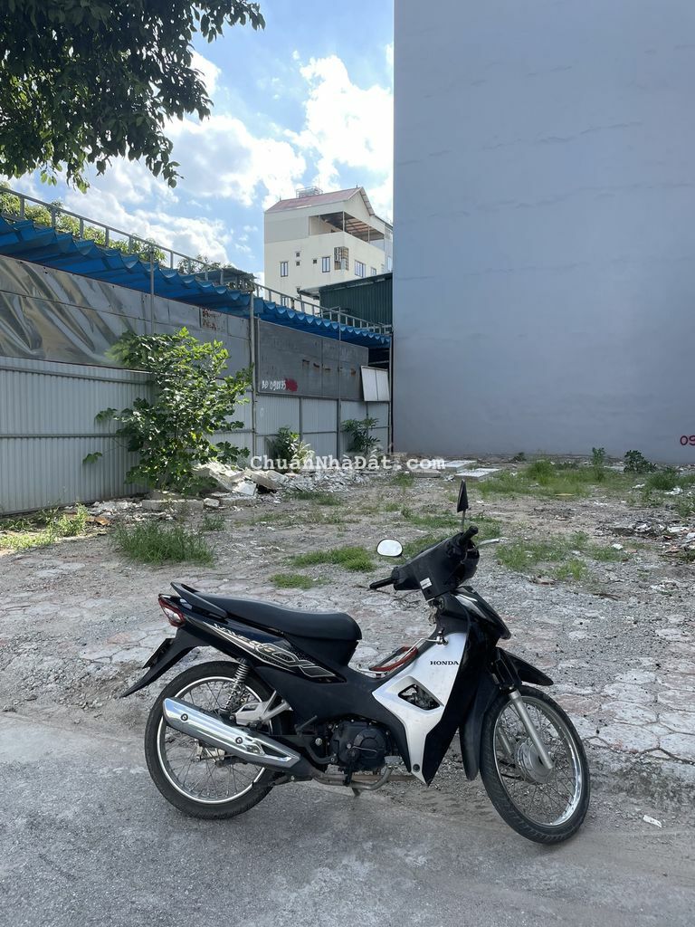 Bán 69m2 đất 31ha Trâu Quỳ bán gấp 8.2 tỷ