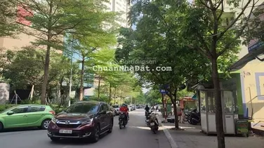 Ô tô vào nhà, mảnh đất vuông đẹp Lê Hồng Phong, Hà Đông S=55m2, MT 5,3m, giá 6,4 tỷ