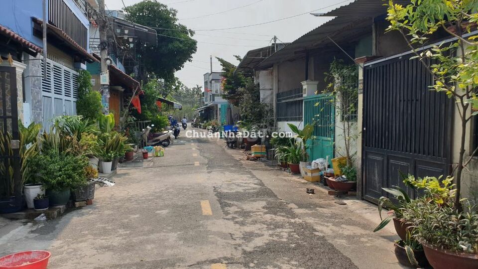 Đất thổ cư 15m x 35m nhựa 7m (XTT53) gần Cây xăng 61 Hóc Môn