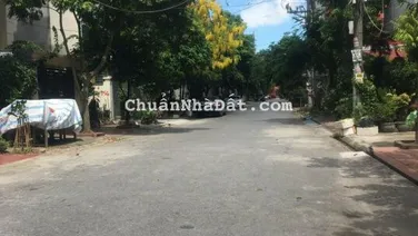 Bán đất biệt thự lô 16D tuyến 2 Lê Hồng Phong.
DT 135m2 ngang 9m. Hướng Đông Bắc