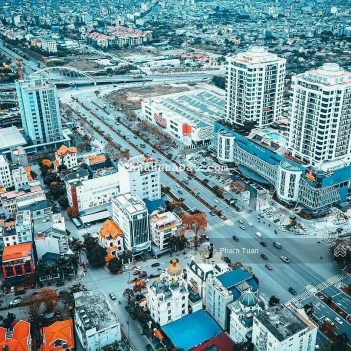 Lô góc 2 mặt tiền đường 30m đất tuyến 2 Lê Hồng Phong (C125) LH 0917 696 698