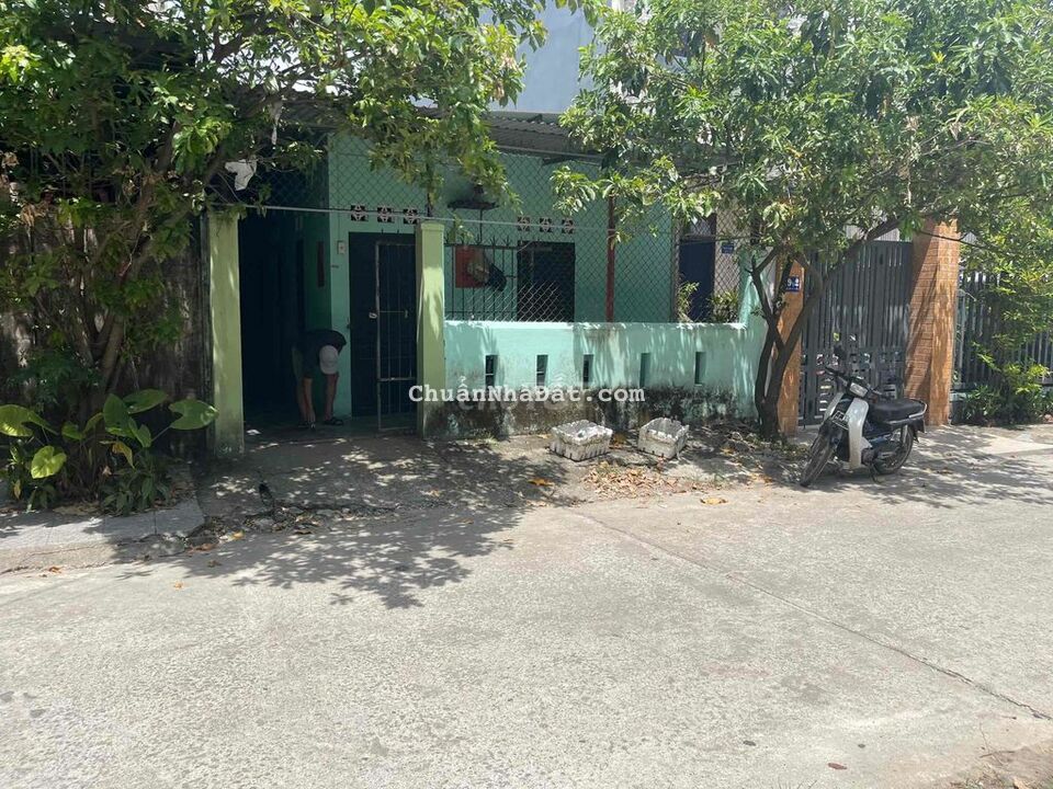 Nhà trọ 7 phòng KQH Duy Tân. Sau lưng trường cấp 2 Duy Tân