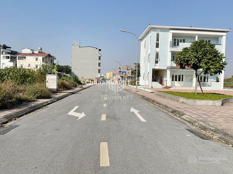 Cần bán 65m2 đất đấu giá Cự Khối, Long Biên - Vị trí đắc địa, tiềm năng tăng trưởng cao!