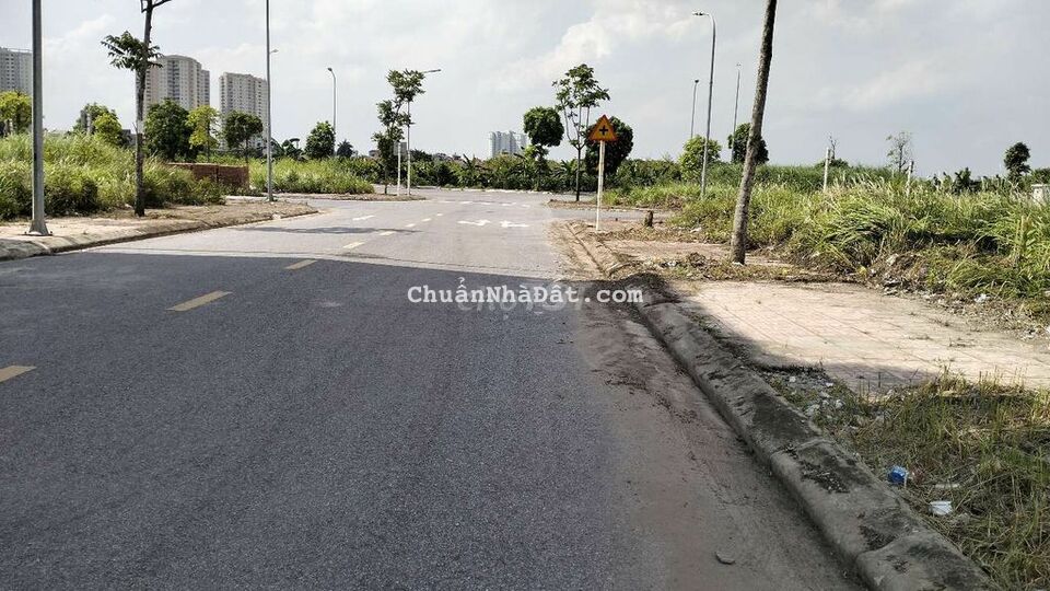 chính chủ nhờ bán 1 số lô đất đấu giá cự khối