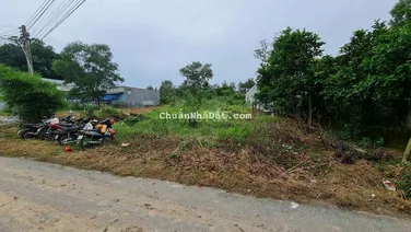 Đất mặt tiền đường nhựa Ngay KDC Thung Lũng Xanh