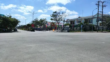 Bán lô đất 7x20 đối diện công viên TT Mộ Đức