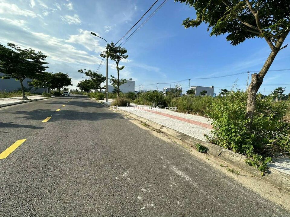 Hàng Hiếm Lô Nam Hoà Xuân sạch Giá: 2ty680 sát trục Nguyễn Phước Lan