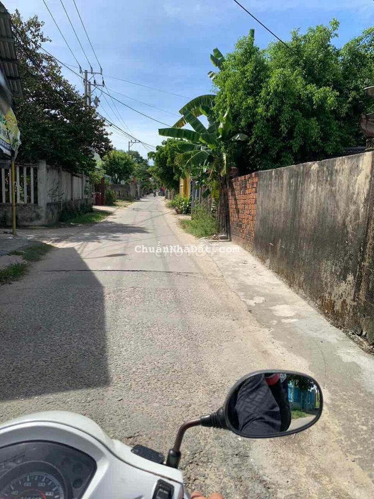 Đất kiệt Bình Kỳ hướng Đông giá 1,5 tỷ