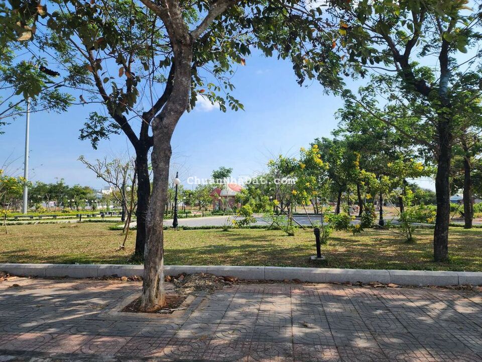 CẦN BÁN LÔ ĐẤT TT ĐÔ THỊ HẮC DỊCH, PHÚ MỸ, BRVT