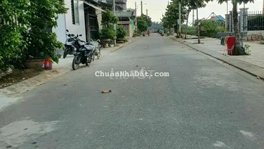 Lô biệt thự 7,5x20 nở hậu 9.2, h. Nam đối diện công viên, Tịnh Long