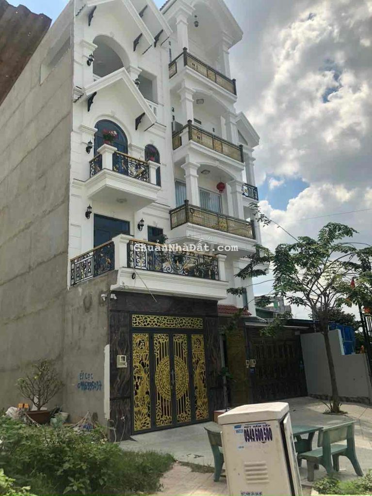 BÁN LÔ ĐẤT ĐẸP  Q12 ,DT :4*23 , SHR , GIÁ:4 TỶ 350