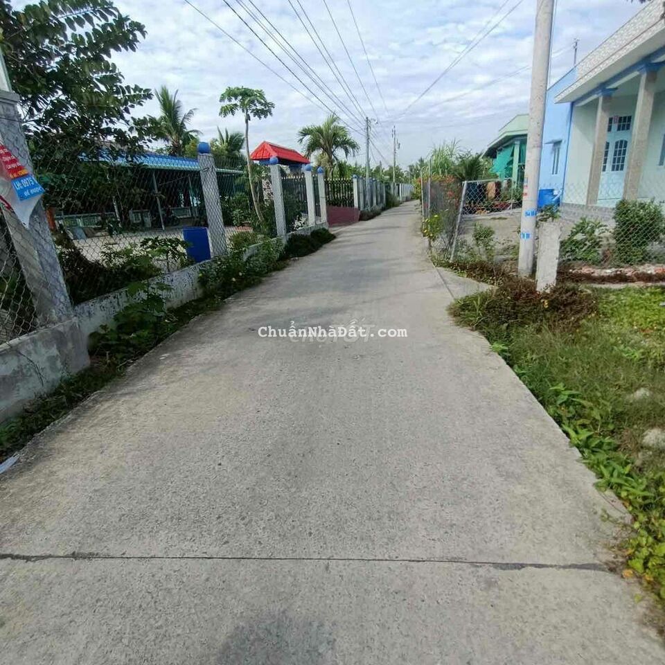 Đất thổ cư gần KCN An Nhựt Tân cần bán