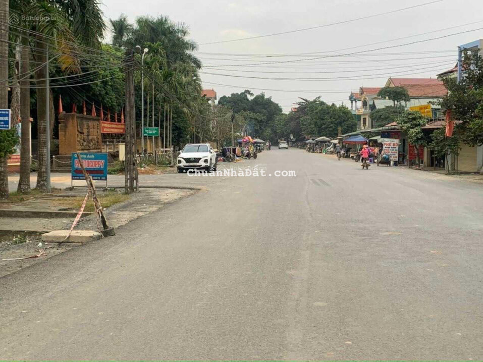 Siêu rẻ chỉ 980tr đất trung tâm xã Bình Yên sầm uất, 5p là ra ĐH FPT, 100% thổ cư oto vào tận đất