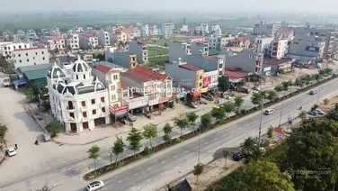Cần bán lô mặt Ql1A, kinh doanh đẹp thuộc 4,6ha TTLim, Tiên Du, BN. Giá chỉ 4,x tỷ
