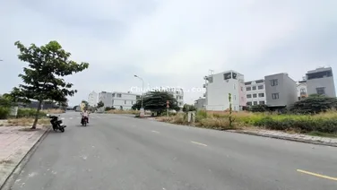 Siêu ngộp đất 5x25 mặt tiền đường N4 22m KDC Phú Hồng Thịnh Dĩ An