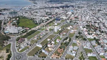 Bán 140m2 E4 ngay đường xuống biển Ocean Dune Phan Thiết