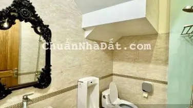 Biệt thự D2D 144m2 Biên Hoà, KDC vip đủ tiện ích, một trệt 2 lầu tặng nội thất sang trọng