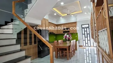Siêu ngộp nhà hoàn công full nội thất mặt tiền công viên KDC Phú Hồng Thịnh
