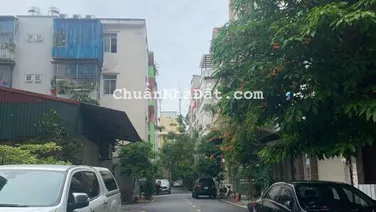 Bán liền kề Mỗ Lao - DT 92m2 - 3 tầng - mt 5m - Vỉa hè - Ô tô tránh nhau dừng đỗ - Giá: 9.98 tỷ