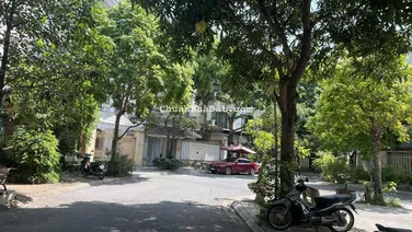 Biệt thự liền kề BT7 Việt Hưng, nội thất nhập khẩu, kiến trúc cổ điển