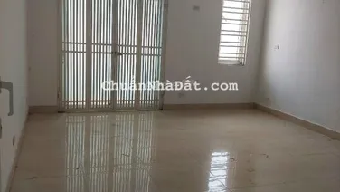 Bán gấp Lk Viglacera Xuân Phương, 75m2, vỉa hè, ô tô tránh, giá: 8.7 tỷ, lh: 0978685116