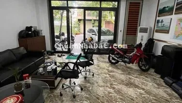 Bán nhà thiết kế nhiều phòng, mặt tiền đường B4 VCN Phước Hải (sổ hồng)