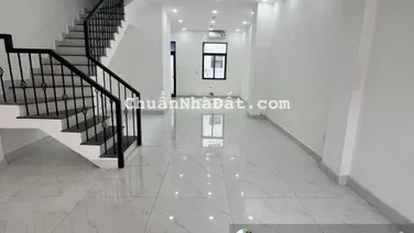 Bán nhà phố Lakeview City DT 5x20m nhà hoàn thiện giá 15 tỷ HĐMB, view hồ 100m2 đường 25m giá 20 tỷ