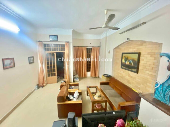 Chính chủ cần bán gấp Biệt thự KDC Tân Quy Đông Q7, DT 6x18m, XD trệt 3 lầu, SHR, giá 14,5 tỷ TL