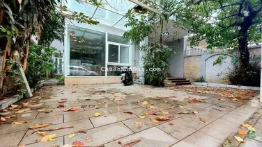 Bán biệt thự phân lô ô tô chạy vòng quanh, khu ít nhà sống yên tĩnh văn minh. 180m2, mặt tiền 9.6m