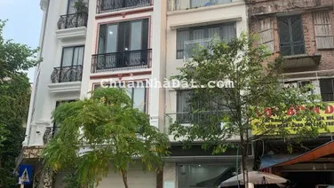 Mặt phố Phó Đức Chính hiếm nhà bán - Lô góc vị trí đẹp - DT: 90m2 5 tầng - MT: 4.8m - Giá: 36.9 tỷ