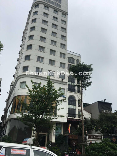 Bán nhà mặt đường Trung Kính 160 tỷ 350m2, đường hè 50m, cách đại sứ quán Mỹ 300m