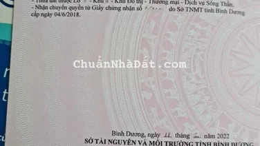 Bán đất tặng nhà C4 mặt tiền đường D1 rộng 24m KDC Sóng Thần B ngay Vincom550 P. Dĩ An, Tp. Dĩ An