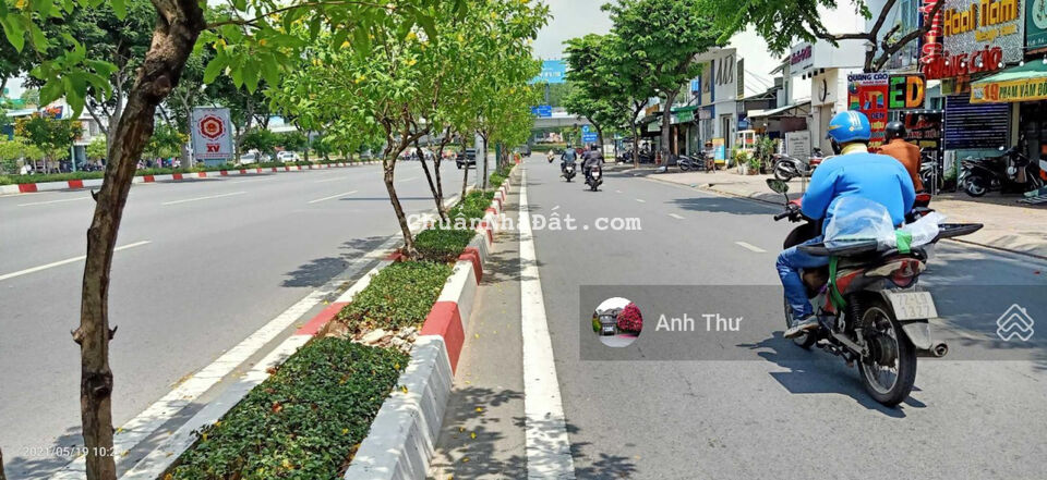 Chủ ngộp - bán gấp nhà mặt tiền đường song hành Phạm Văn Đồng, P1, Gò Vấp. DT 8x25m, 3T, giá 35 tỷ