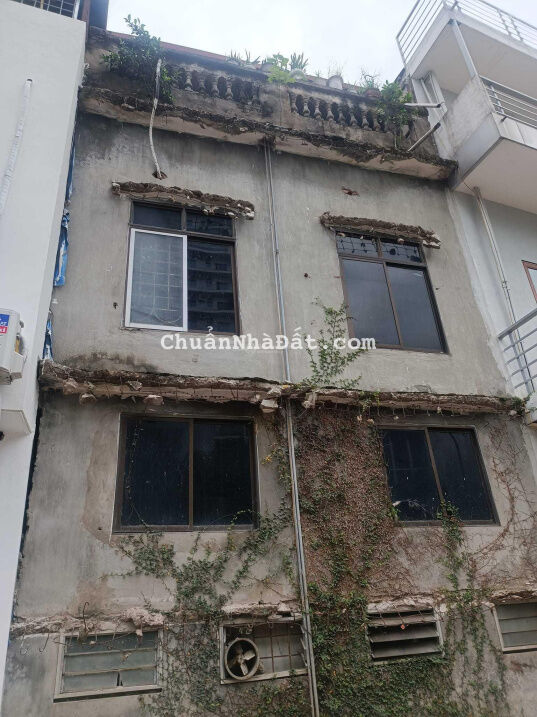 Bán nhà đất mặt phố Ngô Thì Nhậm xây toà buiding 7 tầng thang máy tuyệt đỉnh DT 230m2 giá 135.7 tỷ