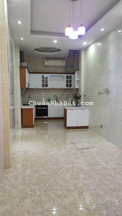 Hiếm! Bán nhà mặt phố Nam Ngư, Hoàn Kiếm, ô tô tránh, kinh doanh, 75m2, 5 tầng, chỉ 25 tỷ