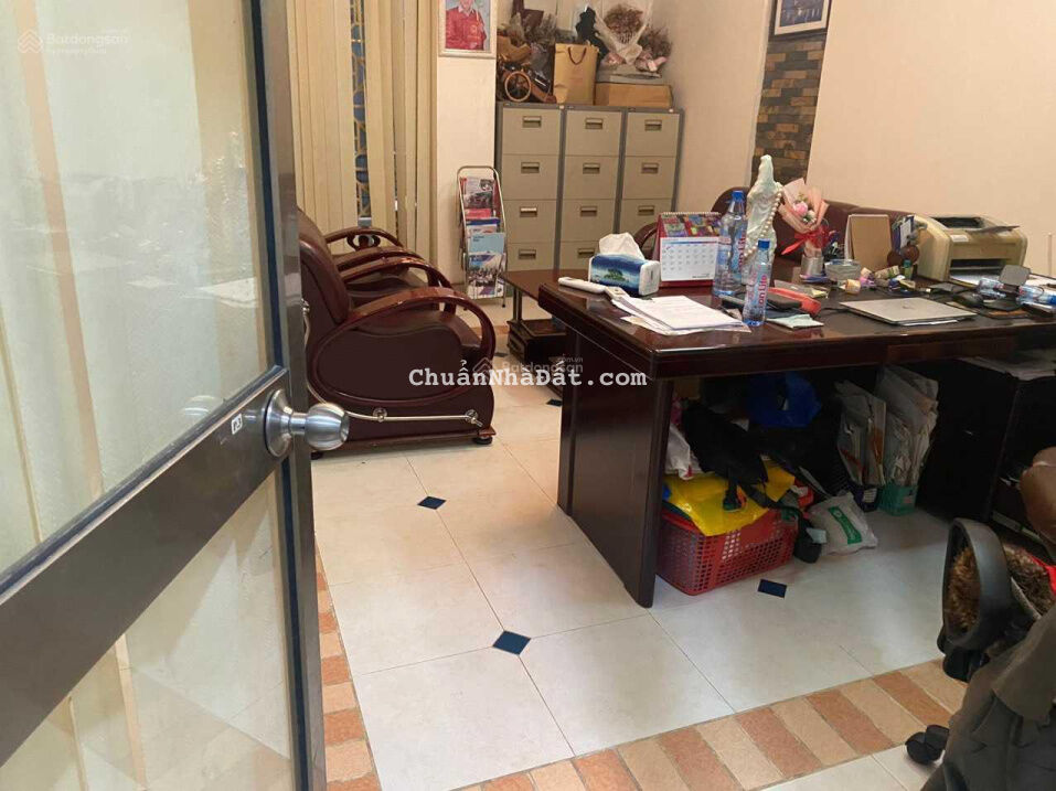 Mặt tiền lớn đường Hoàng Văn Thụ, Phú Nhuận, 5mx22m, 4 lầu, kinh doanh 60 triệu, giá 21 tỷ