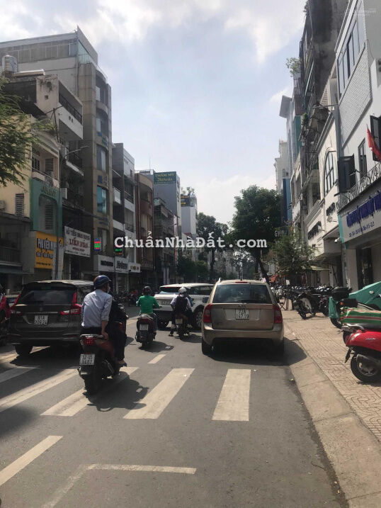 Bán nhà mặt tiền đường Cao Bá Nhạ Quận 1, DT 5x20, giá 26 tỷ