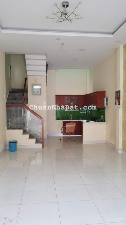 Nhà MT kinh doanh đường nhựa 10m, 4 tầng DT 4.5m11.4m, ngay đường 45 Tân Quy, Quận 7