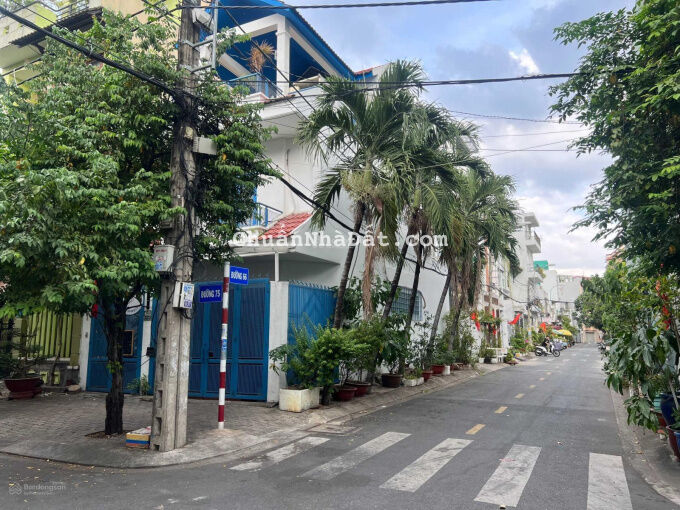 Chính chủ cần bán gấp căn góc 2 MT đường số 75 và đường 68 Tân Quy Đông, Tân Phong Q7. Giá 18 tỷ