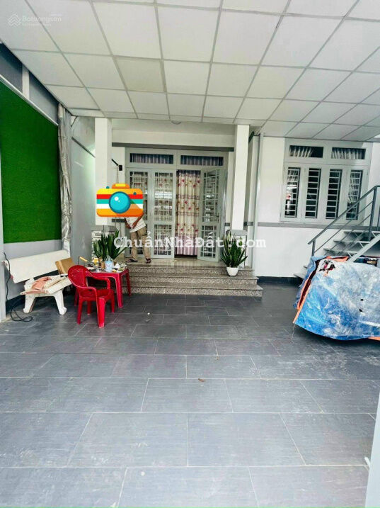 Nhà mặt tiền vừa ở vừa kinh doanh ngay Chợ Tam Hà, cực sầm uất, 91.3m2 ngang 6.88m cực hiếm, còn TL