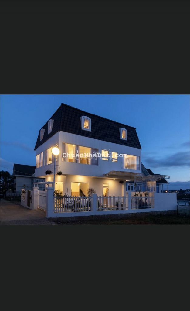 Bán Villa Sân Vườn Phường 8. Đà Lạt. Thu Nhập Ổn Định 70-80tr/1 Tháng.