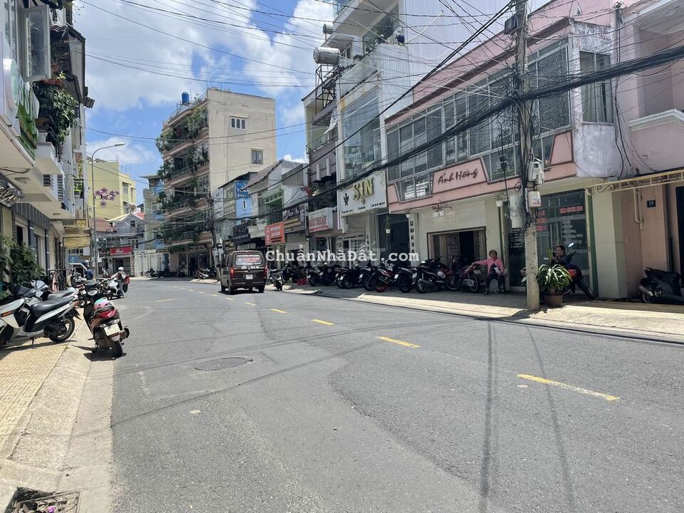 NHÀ MẶT TIỀN ĐOÀN THỊ ĐIỂM, PHƯỜNG 4, ĐÀ LẠT 90M2 NGANG 5M