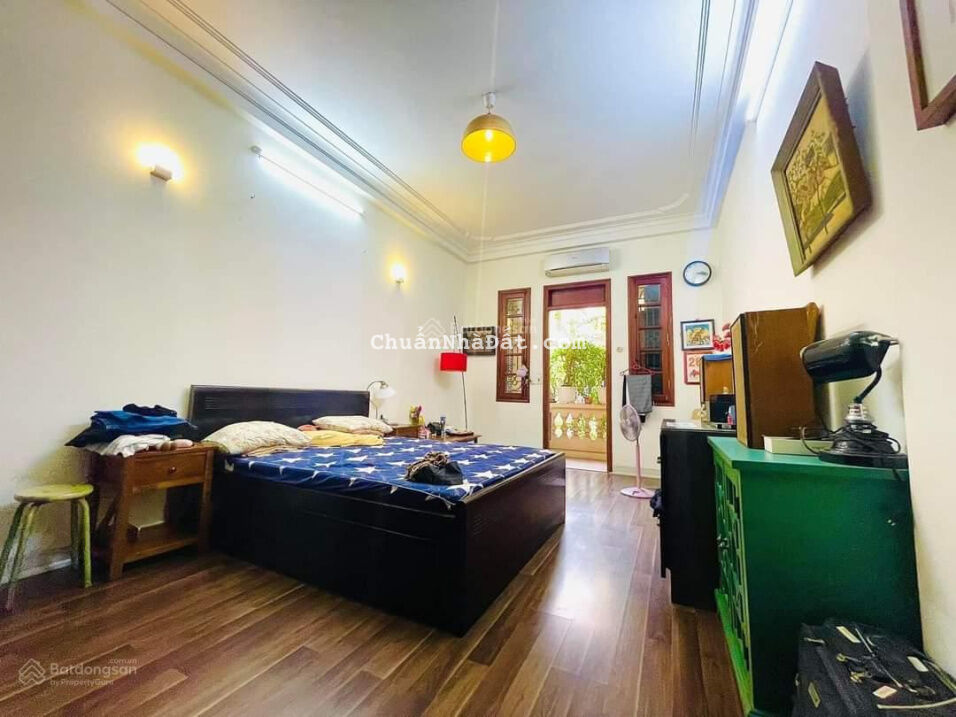 Duy nhất! Bán nhà ngõ 49 Huỳnh Thúc Kháng, ô tô đỗ cửa, kinh doanh sầm uất, DT 44m2*5T*5m, chỉ 6 tỷ