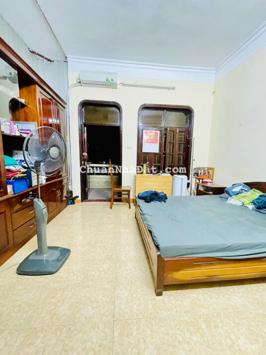 Nhà đẹp Lương Định Của! Lô góc, ô tô tránh - kinh doanh đỉnh - vỉa hè! Giá 14.5 tỷ