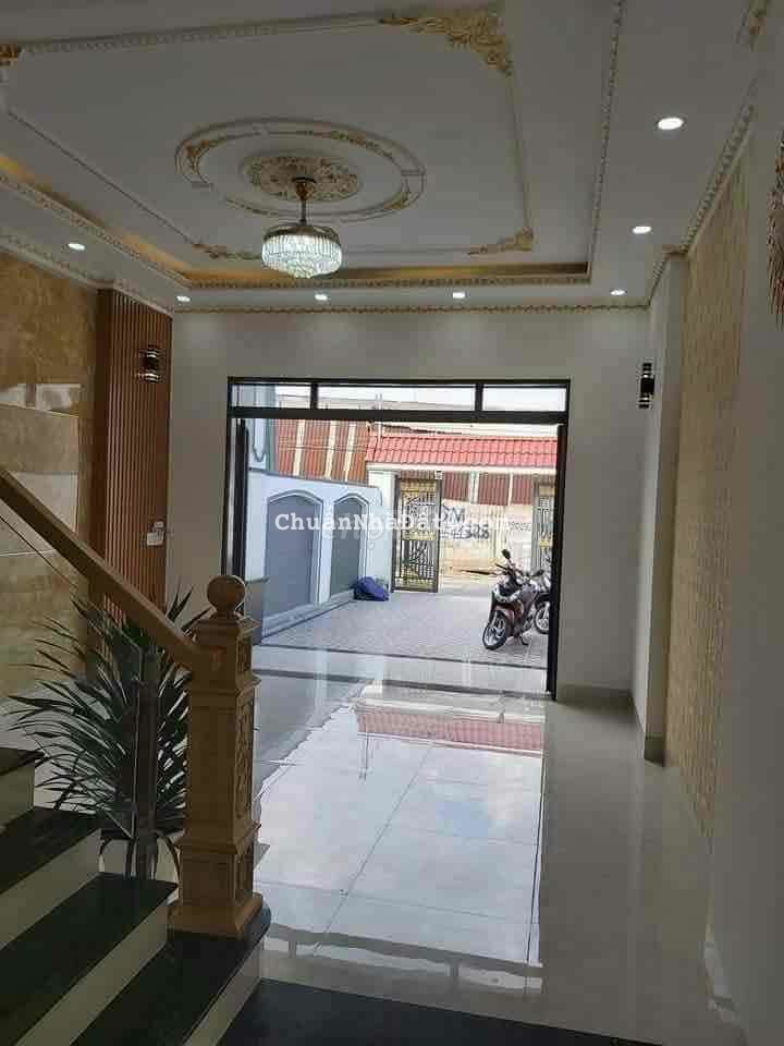 CHÍNH CHỦ CẦN RA GẮP CĂN NHÀ DƯỚI BÌNH CHÁNH