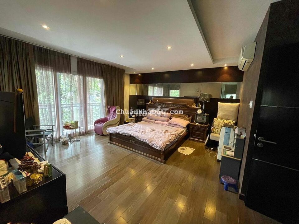 Bán gấp Biệt thự khủng 250m2 khu Tên Lửa, Bình Tân